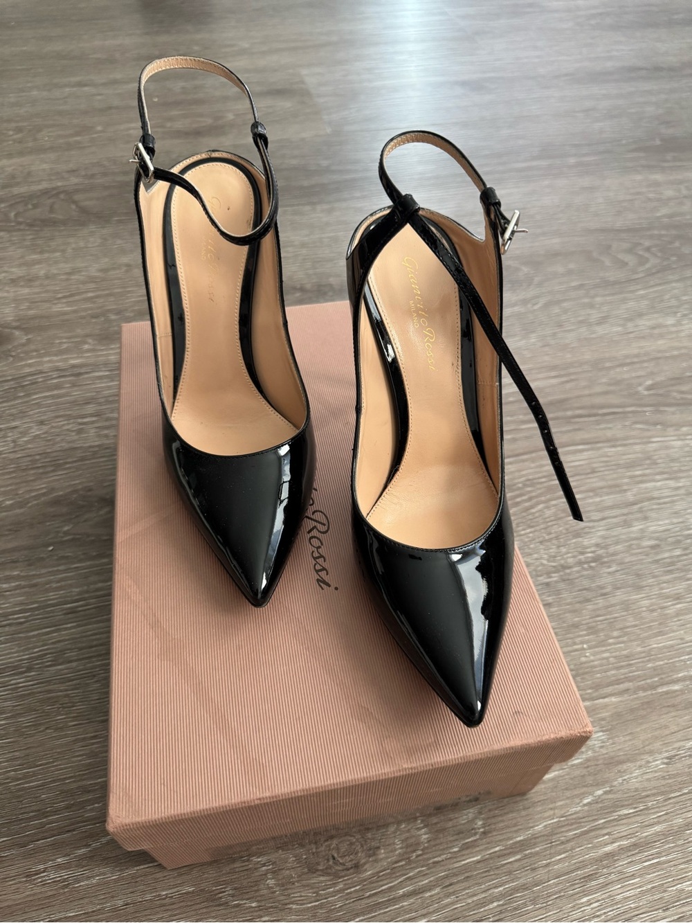 Gianvito Rossi Black Patent Pointed-Toe Ankle-Strap Heels - Picture 3 of 12